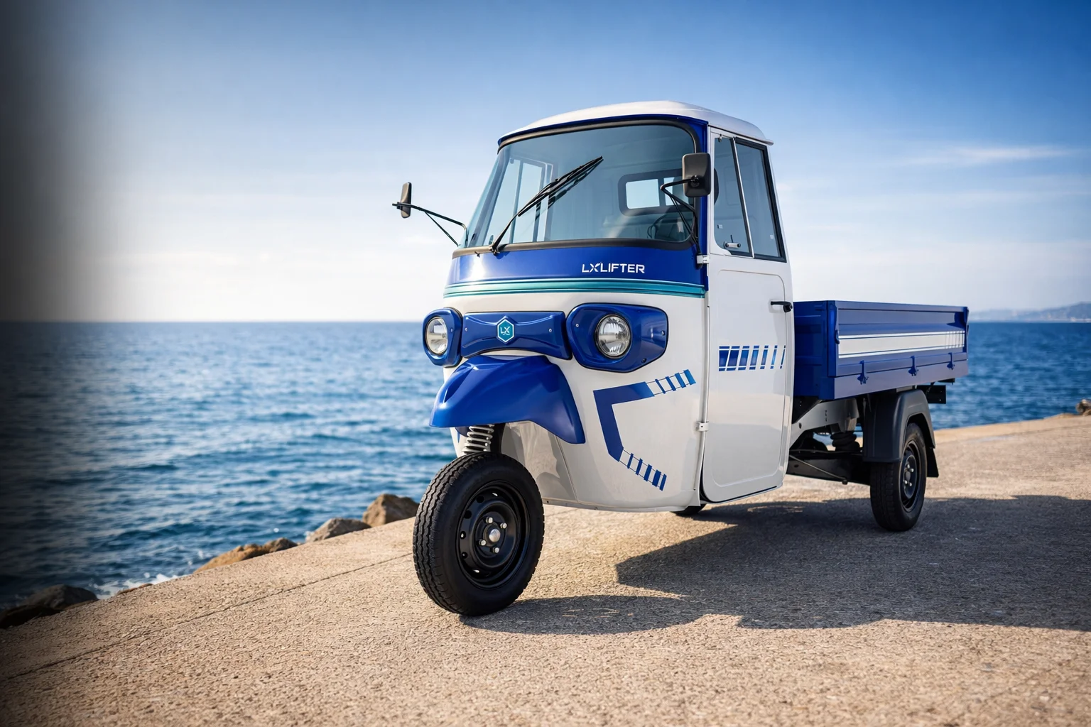 Luxus LX Lifter Electric Three-Wheeler - L5 Series